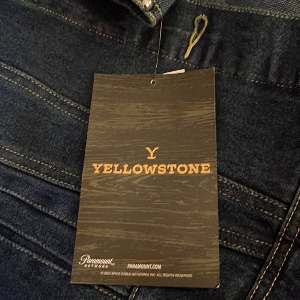 NWT! Yellowstone Dark Blue Denim Jacket with Fringe Trim Size M! - Picture 8 of 8